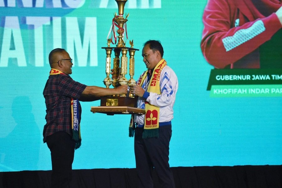 PWI Jabar Juara Umum Porwanas